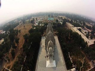 ನಿಮ್ಮ ಮಕ್ಕಳ ವಿದ್ಯಾಭ್ಯಾಸ ಚೆನ್ನಾಗಿರಬೇಕಾದರೆ ಈ ಸರಸ್ವತಿ ದೇವಾಲಯಕ್ಕೆ ಭೇಟಿ ನೀಡಿ...