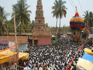ಮೂಗಿನಲ್ಲಿ ಸಾಲಿಗ್ರಾಮ ಇರುವ ಶಿಕಾರಿಪುರದ ಹುಚ್ಚರಾಯ ದೇವಸ್ಥಾನದ ಬಗ್ಗೆ ಕೇಳಿದ್ದೀರಾ?