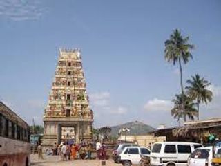 ಘಾಟಿ ಸುಬ್ರಹ್ಮಣ್ಯ ಸ್ವಾಮಿ ದೇವಾಲಯವು ಜನಪ್ರಿಯ ಪುರಾತನ ದೇವಾಲಯಗಳಲ್ಲಿ ಒಂದಾಗಿದೆ