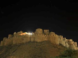 அட இவ்வளவு நாள் தெரியாம போச்சே.. இந்த தங்க கோட்டை இந்தியாவில்தான் இருக்காம்!