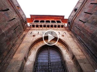  இளவரசனின் ஆவி கோட்டையில் காட்டிய சேட்டையை பாருங்கள்