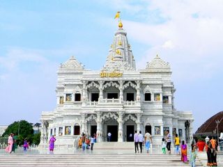 பிருந்தாவனத்தில் இப்படி ஒரு விசயம் இருக்குறது உங்களுக்கு தெரியுமா?