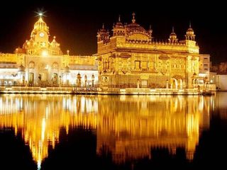 அம்ரித்ஸர் நகரை சுற்றியுள்ள முக்கிய சுற்றுலாத் தளங்களுக்கு செல்லலாமா?