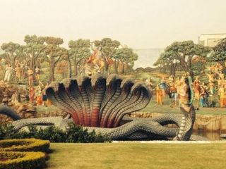 6 மணிக்கு பிறகு இந்த கோயிலில் இருந்தா கண், காது செயல்படாம போய்டுதாம்!