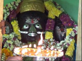 எமதர்மனின் ஒரே கோயில் : மரணபயம் நீங்க விசித்திர வழிபாடு!