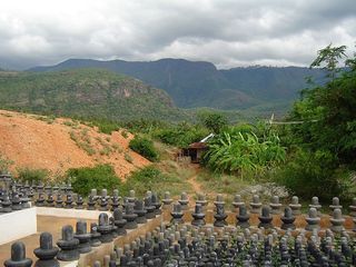 தேனி பக்கத்துல ஒரு கோடி லிங்கம்... போனா என்ன நடக்கும்னு தெரியுமா ?