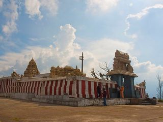 ஒரு முறை வழிபட்டாலே போதும், குழந்தை வரம் அருளும் அற்புதக் கோவில்...