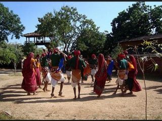 மிர்சாபூரில் நடைபெறும் திருவிழாக்களில் கலந்து கொள்வோமா?