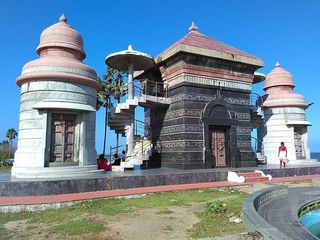 தமிழரின் பெருமை சொல்லும் பூம்புகாருக்கு போயிருக்கீங்களா?