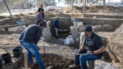 5500 ஆண்டுகள் பழமையான நுழைவாயில் கண்டுபிடிப்பு – பெரிய நகரமே இருந்ததற்கான சான்று!