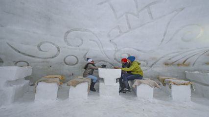பனிமூடிய சிகரங்கள், உறைய வைக்கும் வானிலை, பனி மழை - இந்தியாவின் ‘மினி சுவிட்சர்லாந்து’