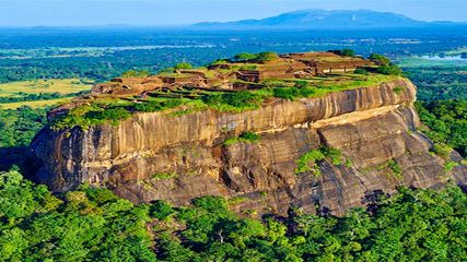 World heritage Site sigiriya Rock: 200 மீட்டர் உயரம் கொண்ட 'லயன்' ராக் பார்க்கனும்?