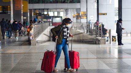 இலவச லக்கேஜ் தொடர்பாக புதிய அறிவிப்பை வெளியிட்ட ஏர் இந்தியா – விமானப் பயணிகளே உஷார்!