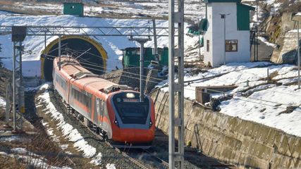 இந்தியாவின் மிக நீளமான ரயில்வே சுரங்கப்பாதை இது தான் – இரு நகரங்களுக்கு இடையே குறையும் பயண நேரம்!