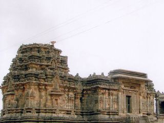 Lakkundi- An Offbeat Temple Destination in Karnataka