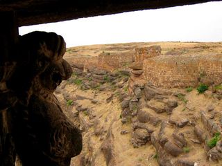 Gajendragada: Mystery Calls!