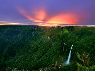 Shillong to Cherrapunji: Travel Along Nature's Best!