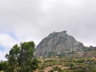 One Day Treks Around Bangalore; Tumkur Trails!