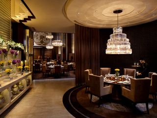 Christmas & New Year Celebrations at Leela Palace!