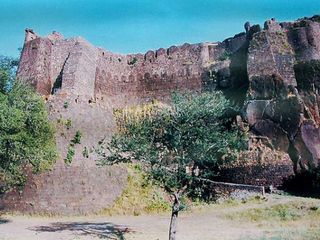 Khandwa, The Town of Temples and Kunds