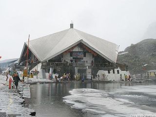 Spiritual Sojourn to Hemkunt