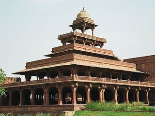 Beautiful Monuments of Agra
