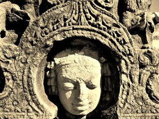 Travel to the Monumental Town of Sirpur