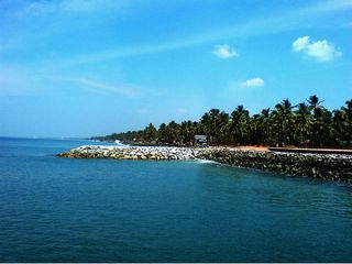  Travel to the Beach Town of Varkala