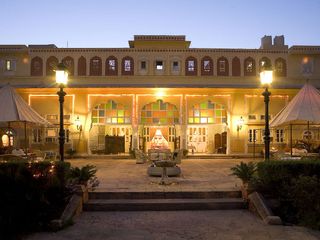 Have a Royal Experience at the 5 Heritage Hotels of Jaipur