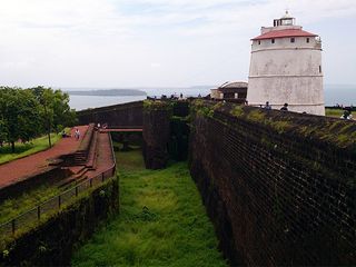 Follow the Light - Top 10 Lighthouses of India!