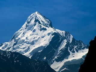Travel to the Serene Town of Gangotri