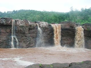 5 Weekend Getaways Around Champaner