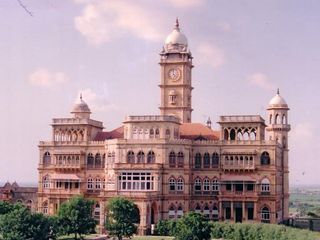 Travel to Wankaner, a Royal Sojourn