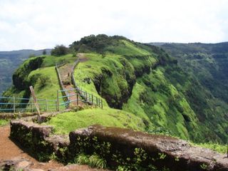 Spellbinding Vistas of Mahabaleshwar in Maharashtra