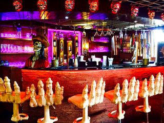 10 Crazy Themed Restaurants in India For Food & Fun