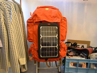 5 Cool Travel Accessories For An Easy Trip