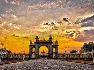 Royal Glimpses - A Photo Tour of Mysore Palace!