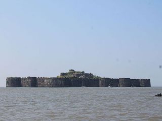 Top 4 Marine Forts in Maharashtra
