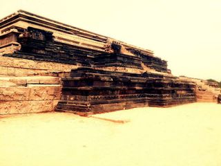 Hampi Photos - Take a visual tour around the beautiful Hampi 