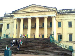 Hazarduari Palace - A Palace with 1000 Doors!