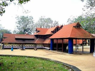 Navratri Utsav: Kodungallur Bhagavathy Temple in Kerala