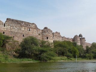 Top Places to Visit Near Pragati Maidan in Delhi