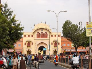 Famous Markets for Shopping in Rajasthan!