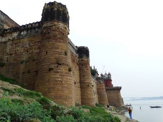 Top Forts In and Around Varanasi