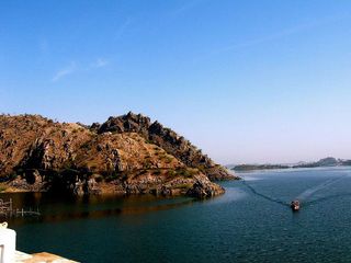 Dhebar Lake – Asia's Second Largest Artificial Lake!