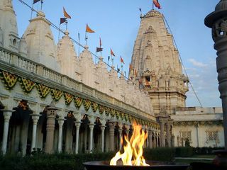 Visit Rani Sati Temple in Rajasthan!