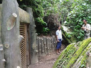 Kutumsar Caves - Take a tour around this glittery cave!