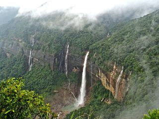 Enchanting Photo Tour of Meghalaya
