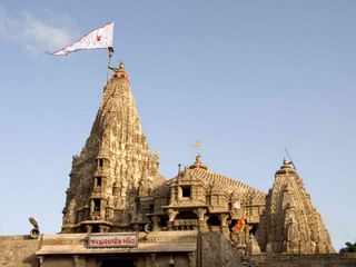 Visit Dwarkadish Temple In Gujarat – Krishna's City