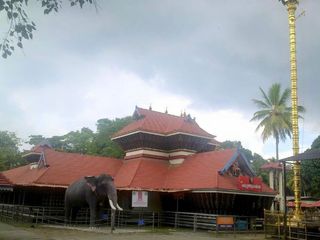 Have You Visited The Chakkulathukavu Sree Bhagavathy Temple, Where Men Are Not Allowed?